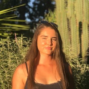 Meet your Posher, Elle